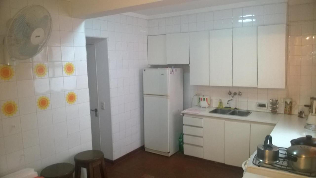 Habitacion Con Bano Privado Un Piso Por Escalera Buenos Aires Exterior foto